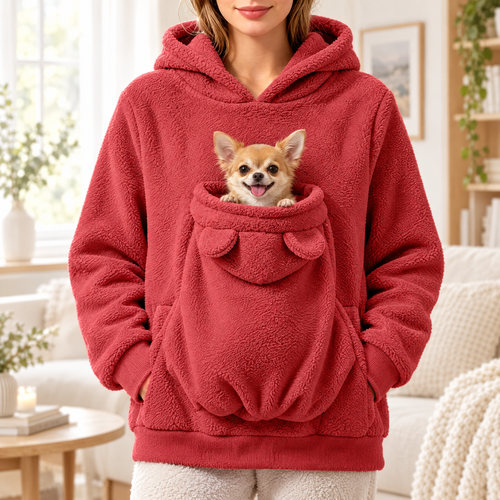 Pawmi Hoodie Rouge Cerise avec un Chihuahua dans la poche